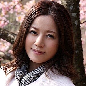 工藤加奈子 3の魅力的なボディラインと自然体の表情に出演AV女優の名前は?