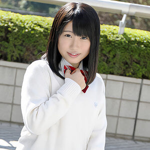 日原 亜弥の魅惑的な素人動画レビューに出演AV女優の名前は?
